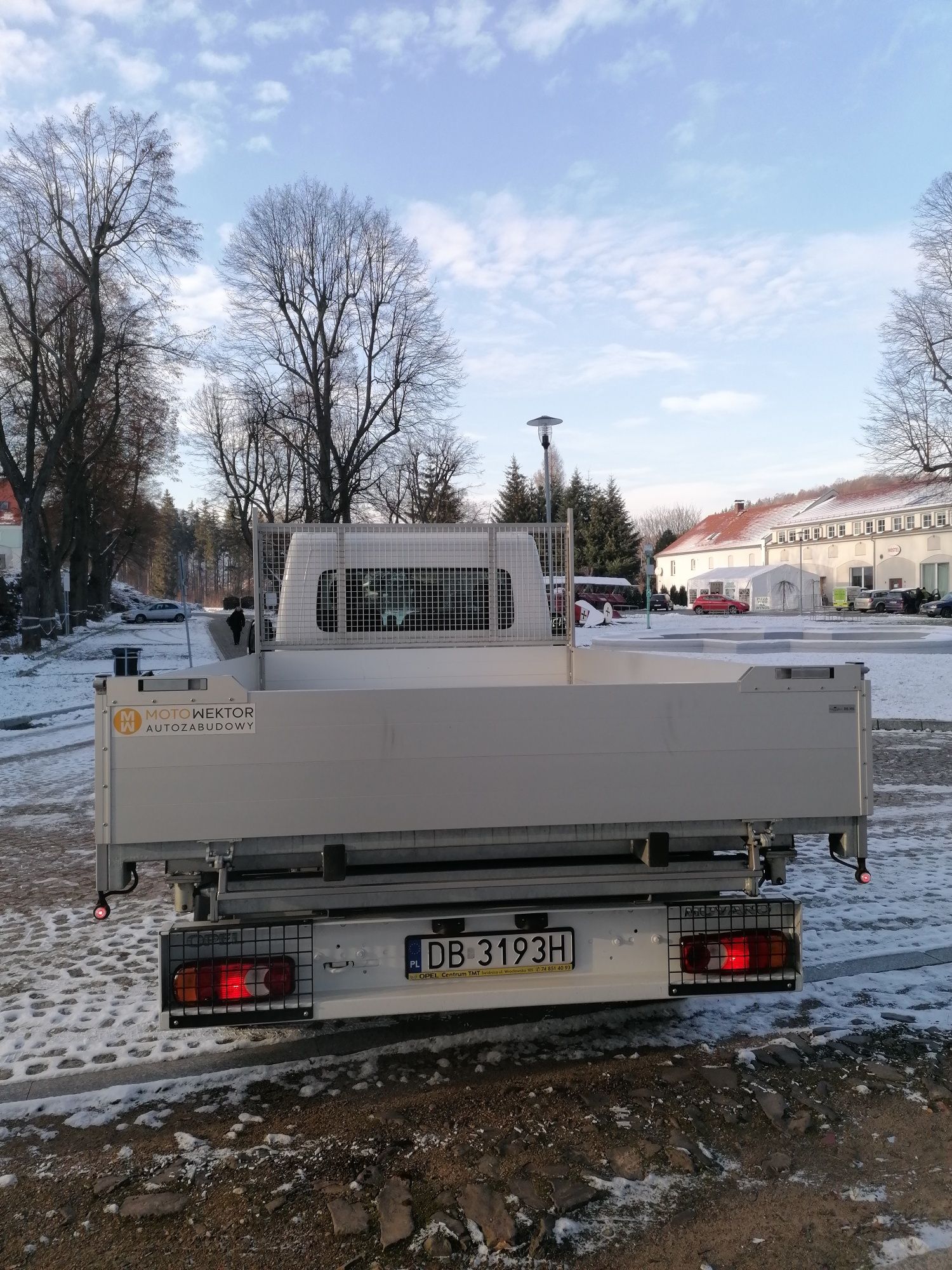 Wypożyczalnia samochodów /wynajem aut Opel MOVANO