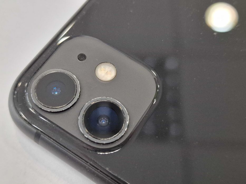 iPhone 11 64GB/ Black/ Bateria 82%/ Grade C/ +Ładowarka/ GW6MSC