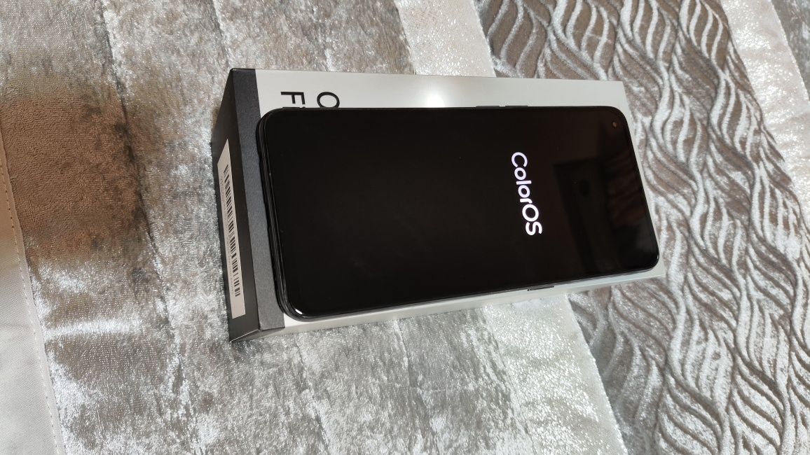 Oppo find x3 lite