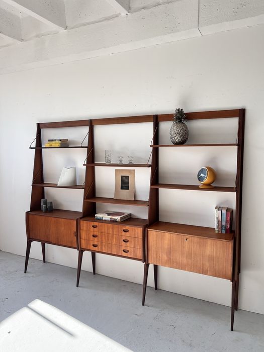 Tekowy regał „Panto” Norwegia lata 70