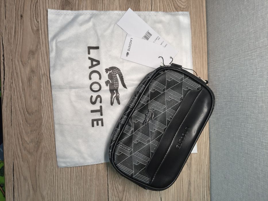 Продам сумку Lacoste