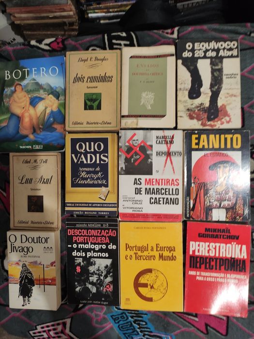 Livros Variados Promoções 5€ cada