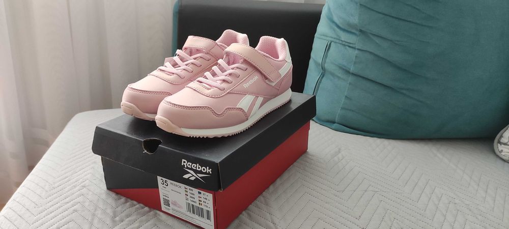 Buty Reebok r. 35 nowe