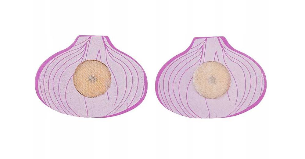 Zestaw drewnianych warzyw do krojenia na rzep w skrzynce