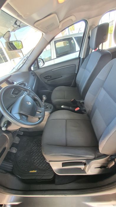 Renault Grand Scenic de 7 Lugares a Diesel
