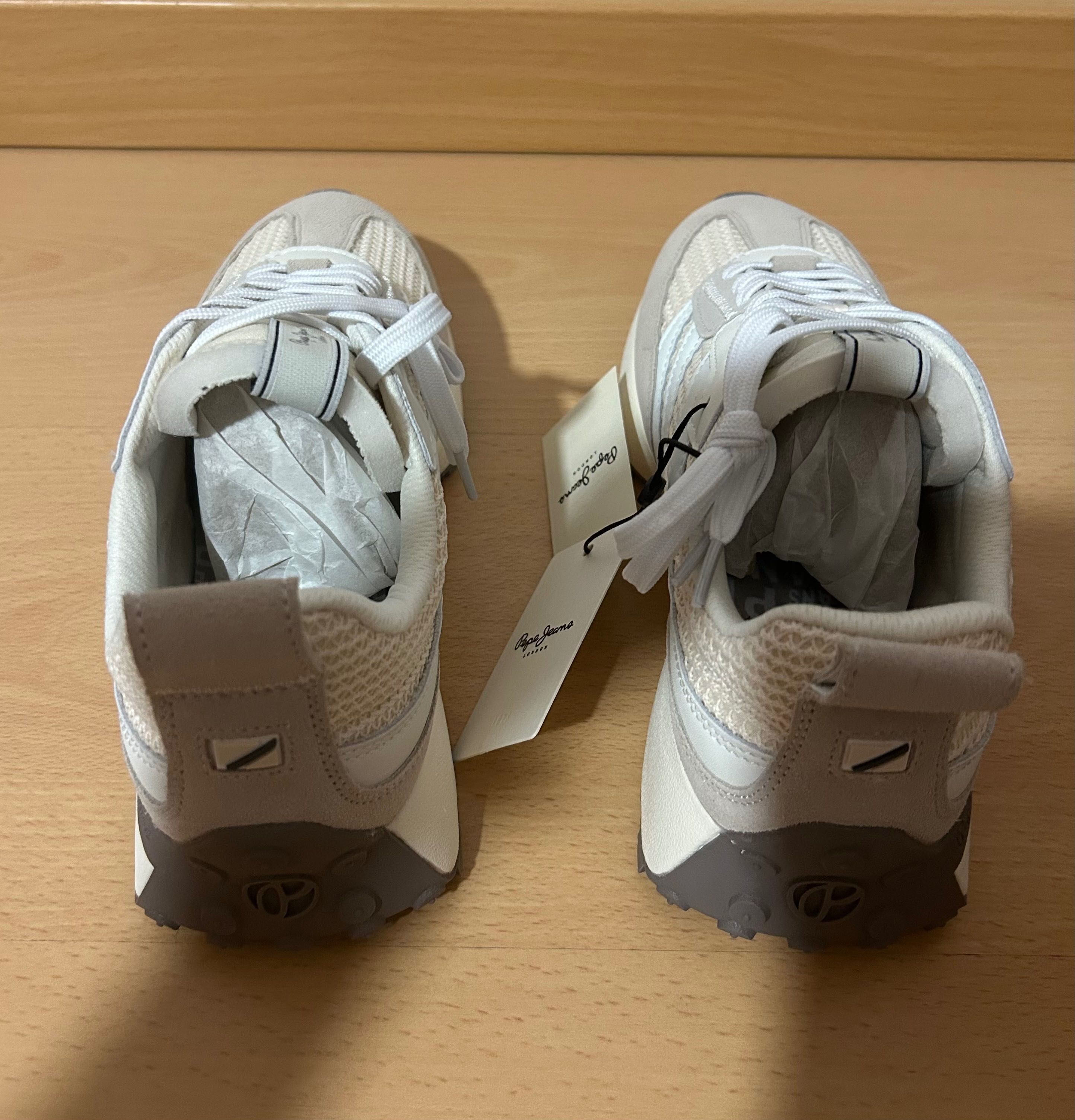 Sapatilhas Pepe jeans novas