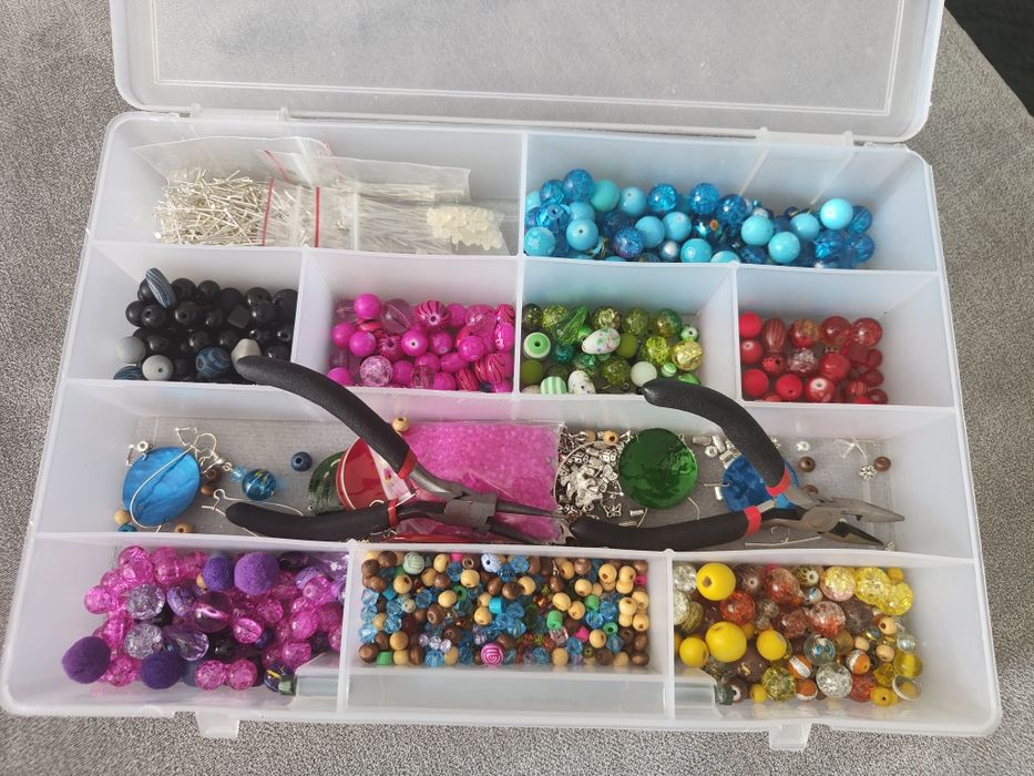 Kreatywny zestaw do tworzenia kolczyków (Big Box)