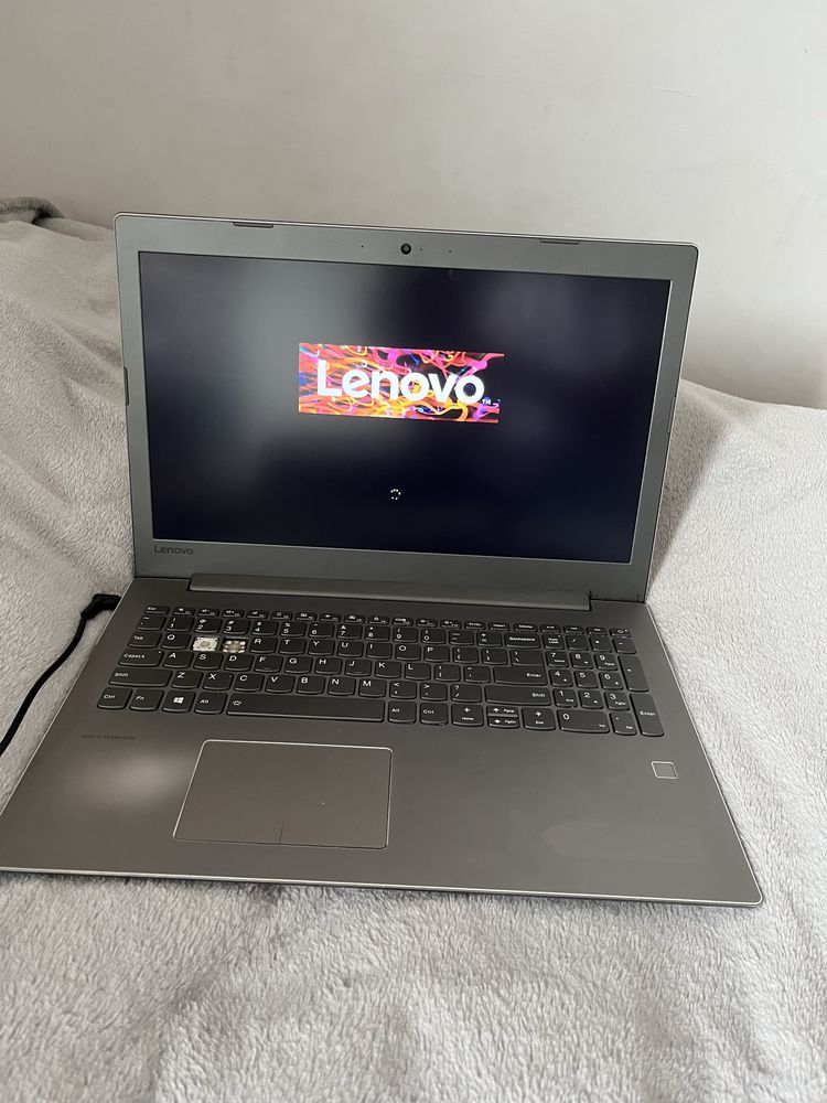 Laptop Lenovo ideapad 520-15IKB - stan używany