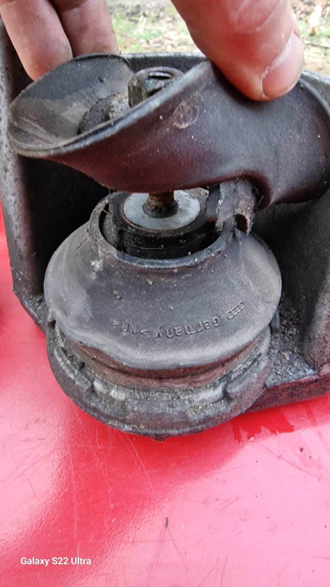Poduszka Łapa Silnika Prawa Audi 80 B4 V6 2.6 2.8