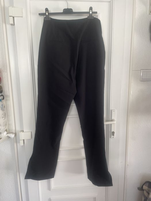 Calcas pretas da zara com racha lateral