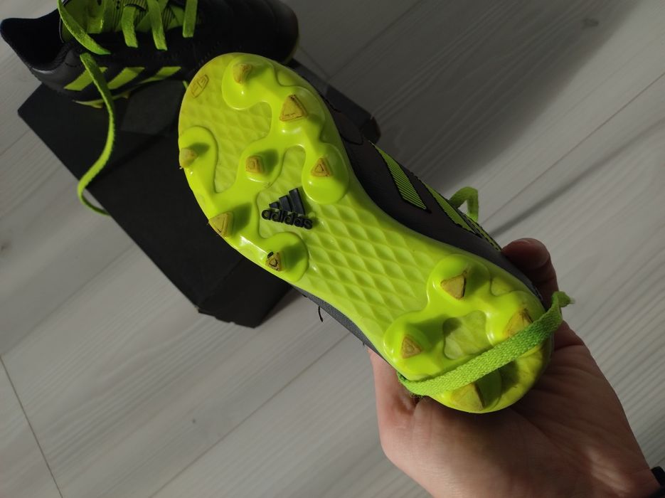 Buty korki, Adidas, 5-7 lat, 28.5 rozmiar, piłka nożna, raz ubrane