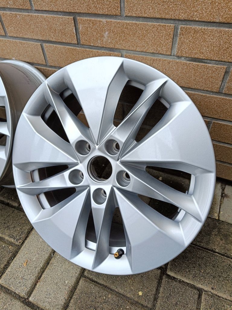 Felgi Aluminiowe 16 Cali 5x112 7Jx16H2 ET46 - Skoda Octavia IV Superb