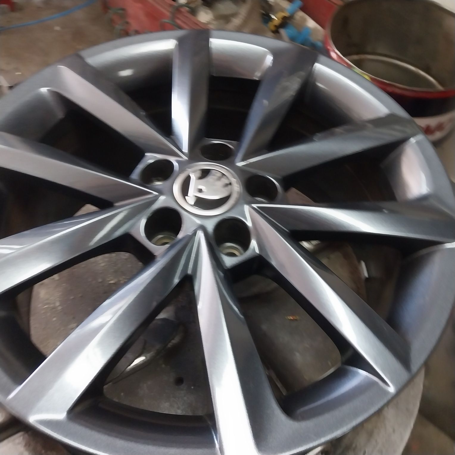 Oryginalna Felga Aluminiowa Skoda R16 5x100 7J ET 46