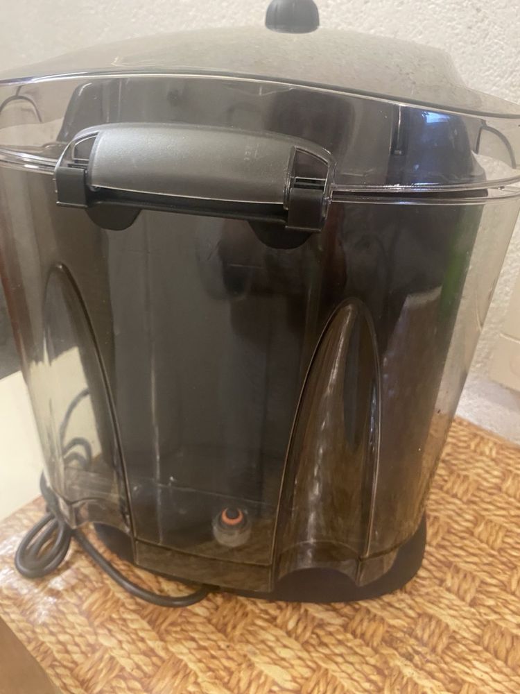 Кавоварка еспресо DELONGHI EC 410 B