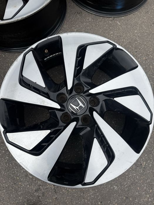 Диски R18 5/114.3 7J ET45 Honda Оригінал