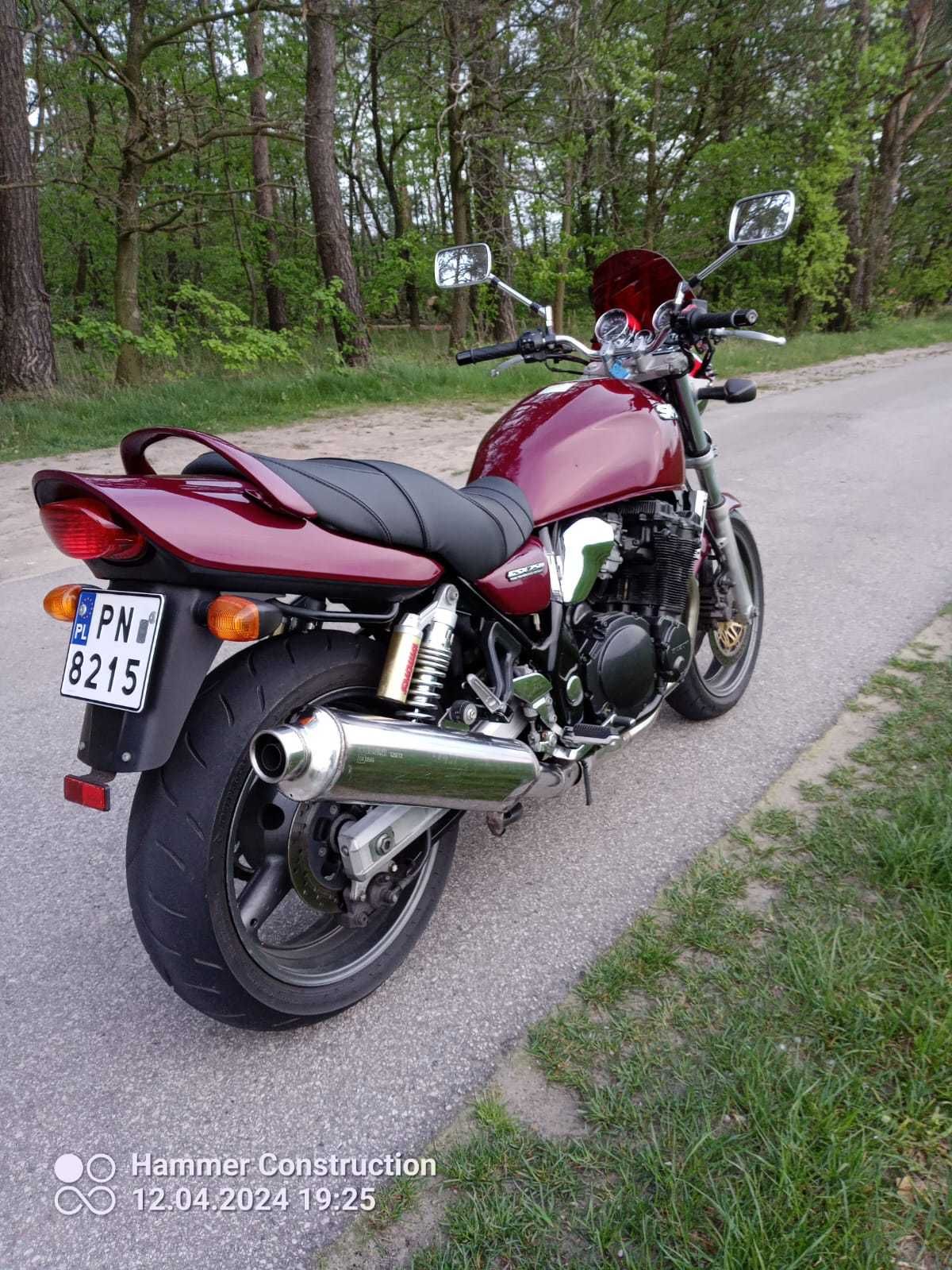 Piękna Suzuki Gsx750 Inazuma