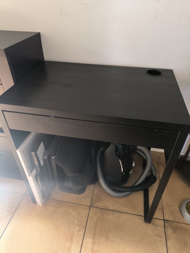 Secretária MICKE Ikea