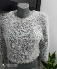 Sweter TKF Kontrastujące sztuczne futro Prosty Czarujący