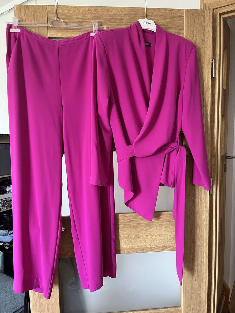 FERIA Elite Look piękny|stylowy|elegancki komplet fuksja r.40