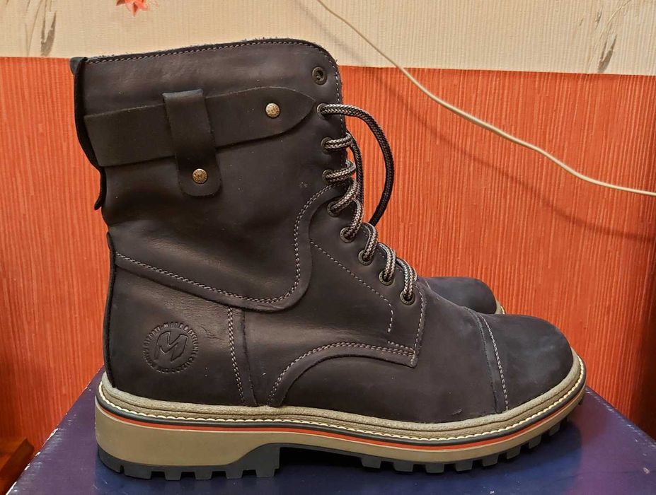 Ботинки зимние с натуральной кожи Mitro 41 р.