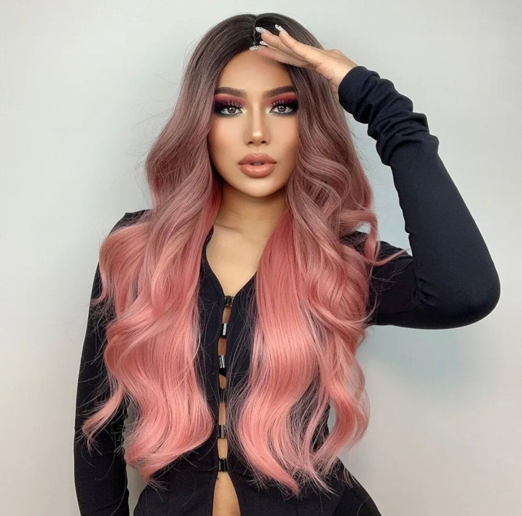 Рожева перука парик штучна волосся накладне балаяж фламінго барбі