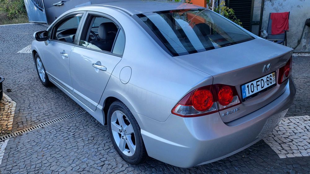 Honda Civic 2008, 120.000 km, 140Hp