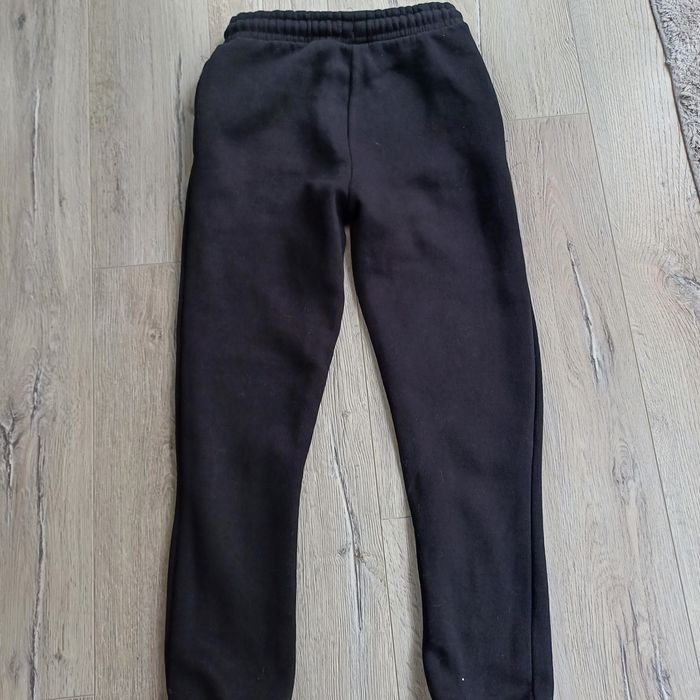 Spodnie dresowe rozm. 146/152.