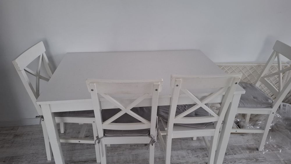 Stol + krzesla  używane