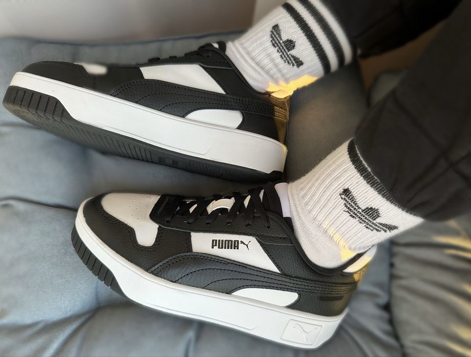 Жіночі кросівки Puma Carina Street