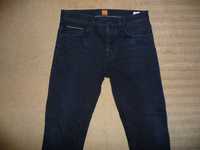Spodnie dżinsy HUGO BOSS W33/L34=44,5/114cm jeansy