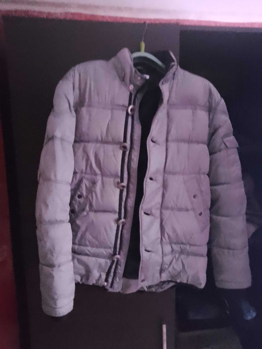 продам женскую куртку