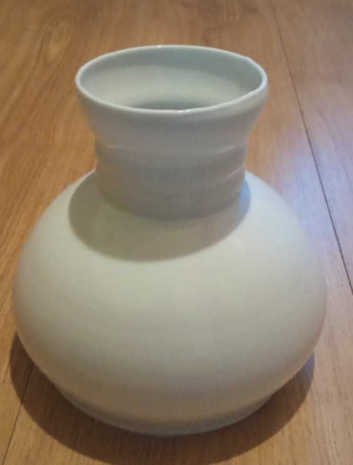 Biały klosz do lampy wys. 16cm