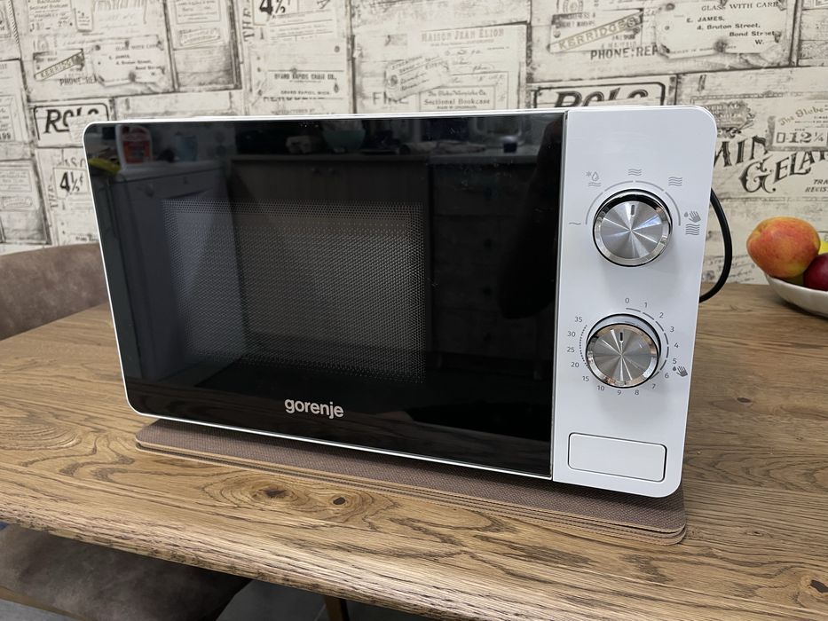 Мікрохвильова піч мікрохвильовка микроволновка микроволновая печь