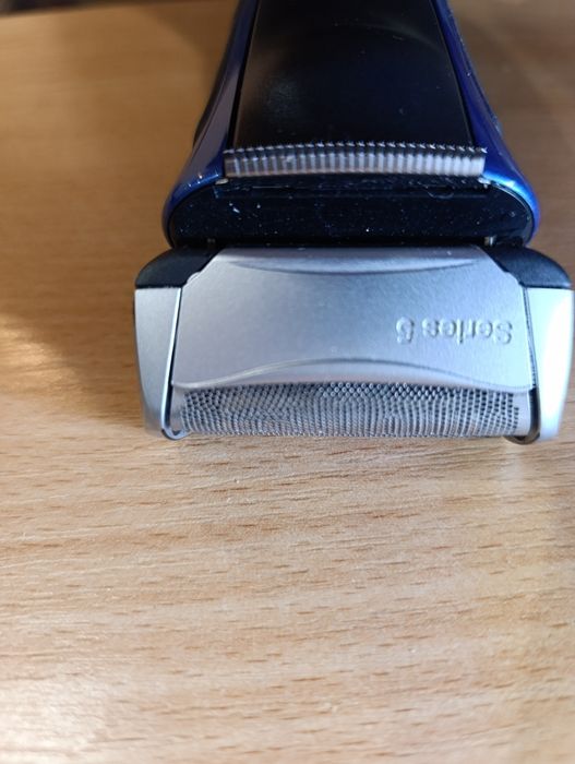 Продам електробритву Braun 5 серія