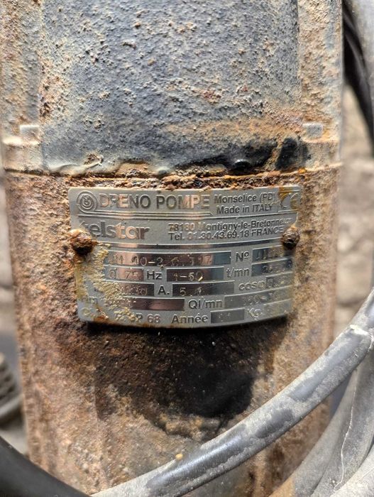 Vendo Bomba Submersível Dreno Pompe / Telstar – 0.75 HP – Usada