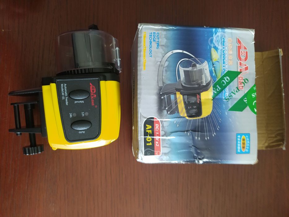 Alimentador automático aquário