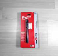 фонарь Milwaukee 250 Lum +лазерная указка (2010R) USB