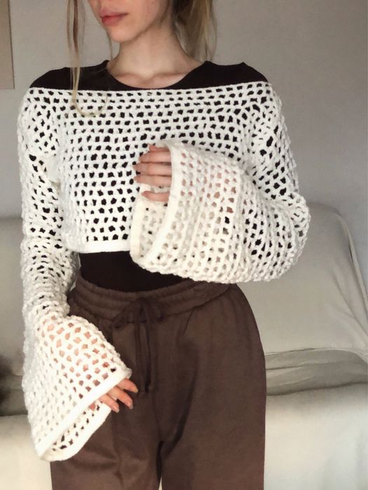 Kremowy top z długimi rękawami ażurowy sweter bolerko handmade grunge