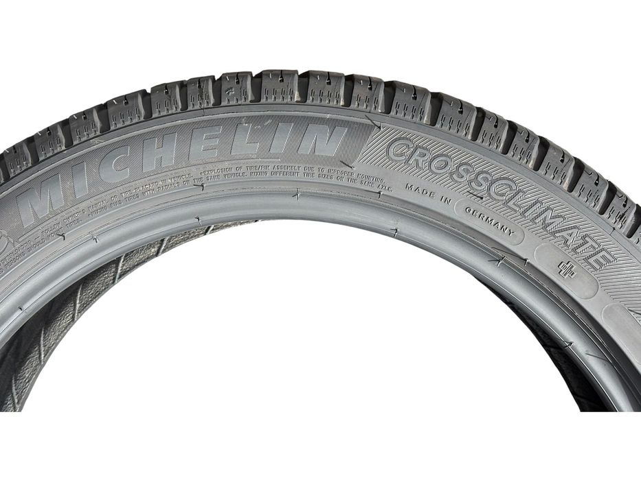 225/45/18 MICHELIN Cross Climate 95Y XL