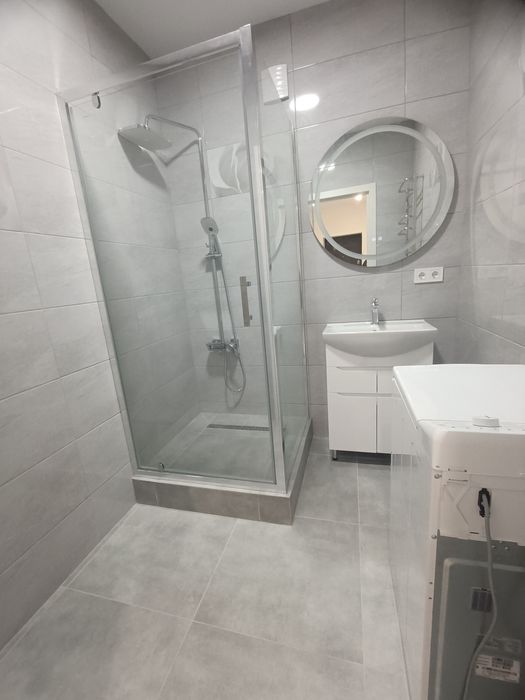 Оренда 2к квартири на Виставці. Перша здача