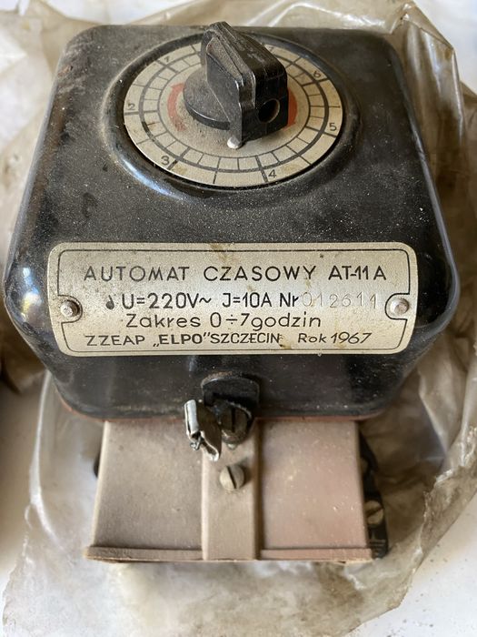 Wyłącznik czasowy. PRL.