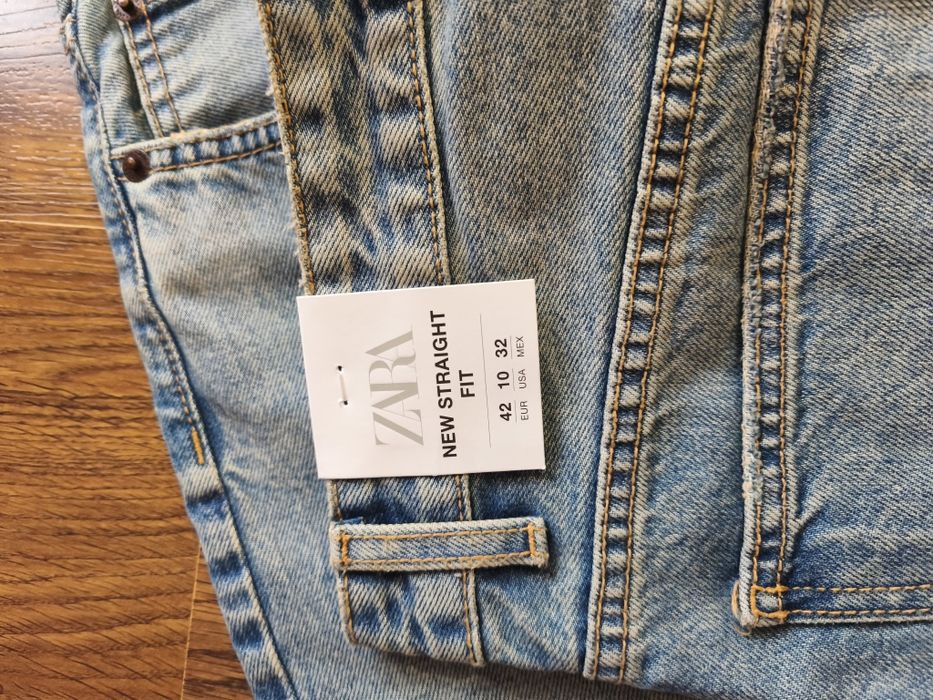 Жіночі джинси Zara