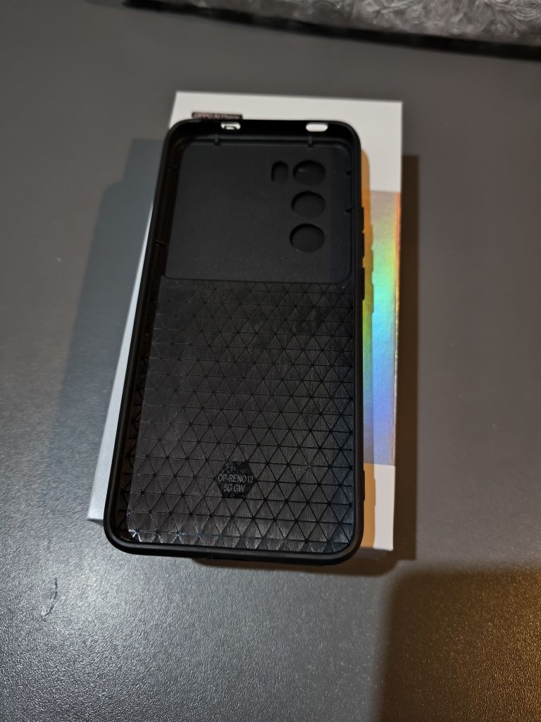 Sprzedam OPPO Reno 12 5G wraz z obudową