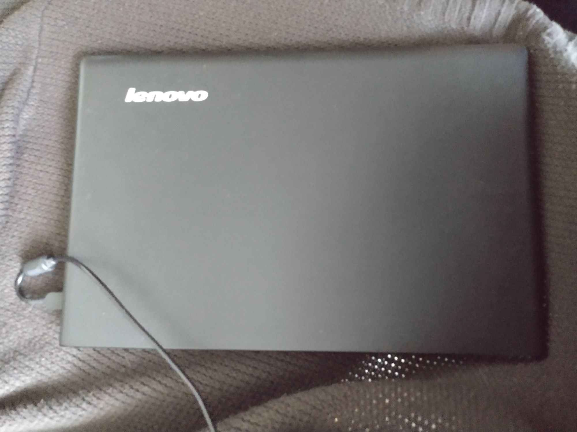 Ноутбук Lenovo i3/6/1Tb