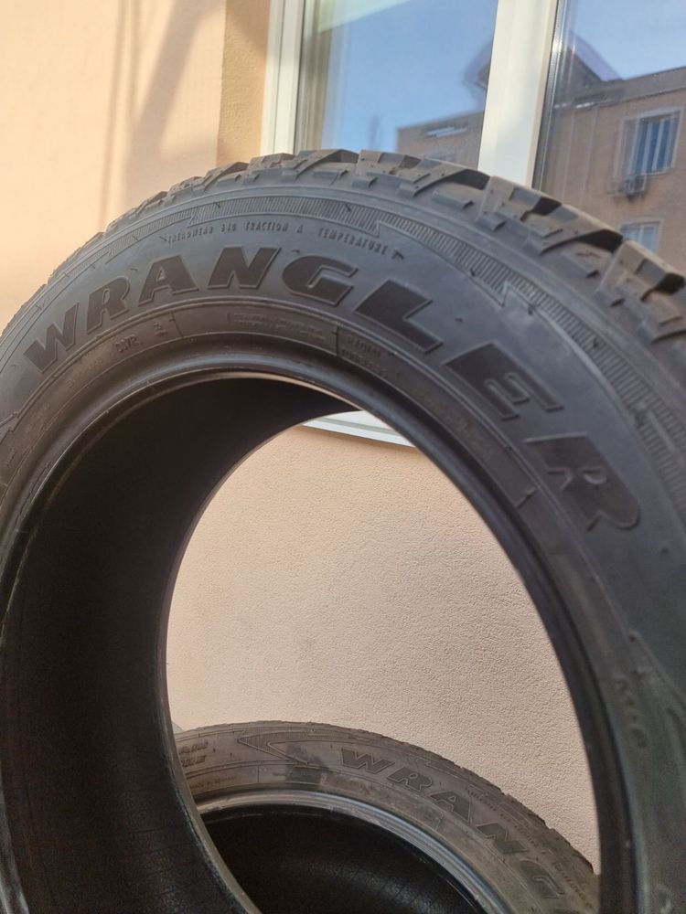 GOODYEAR wrangler all-terrain 255/60R20 113H