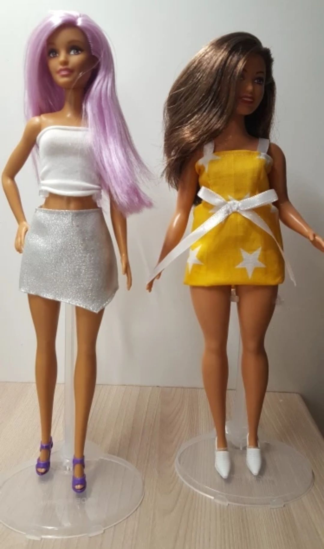 Подставки для кукол Барби Barbie Монстер Хай, Дисней,  Братц и дру