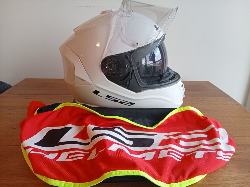 Capacete LS2 STORM II - Tamanho S 55-56cm