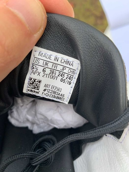 Buty Adidas Yezzy Y-3 EF2563 rozm. 39 1/3