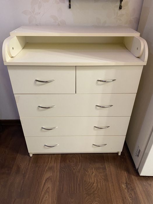 Комод, пеленальний столик