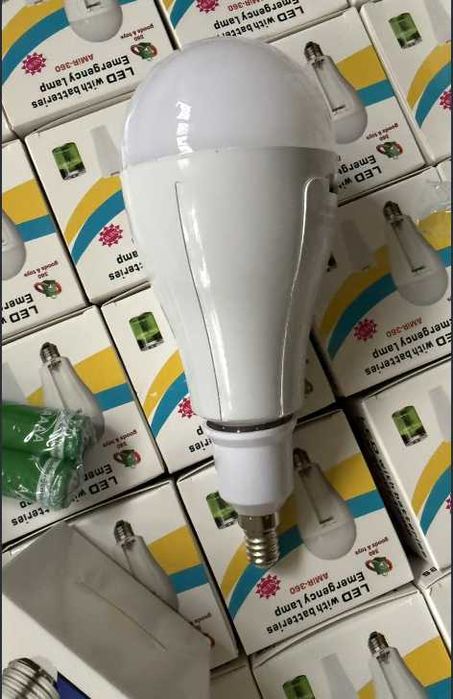 Лампочка аккумуляторная 20 W J920